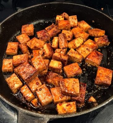  Tangshanin Laobanya Tofu: Savustautuva pehmeys ja kirpakka makuyhdistelmä!